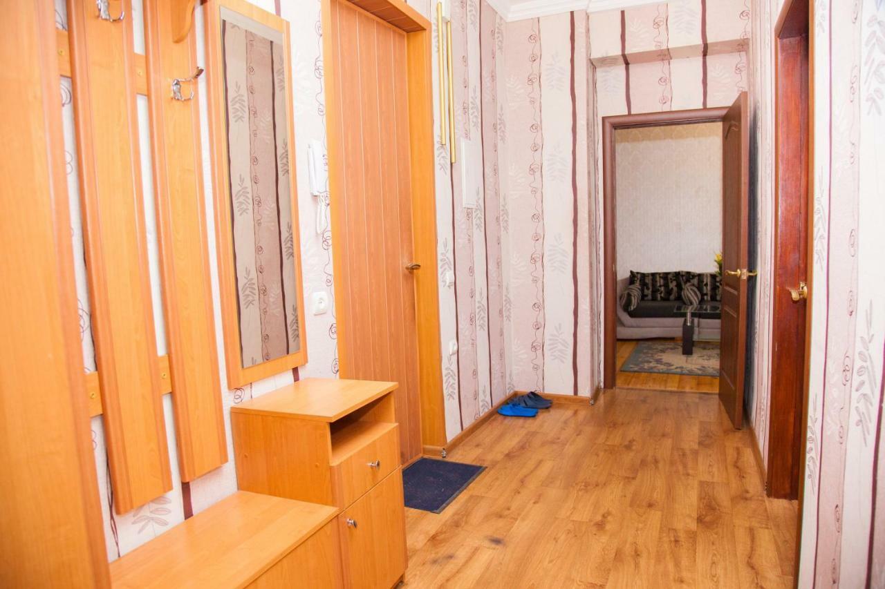 Apartment On Stalevariv Street 7 Zaporizhia Extérieur photo