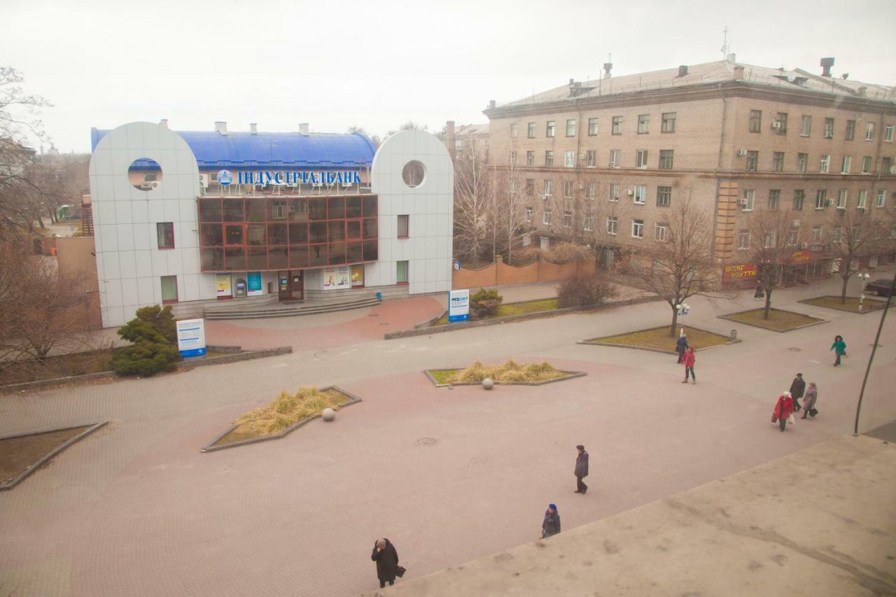 Apartment On Stalevariv Street 7 Zaporizhia Extérieur photo
